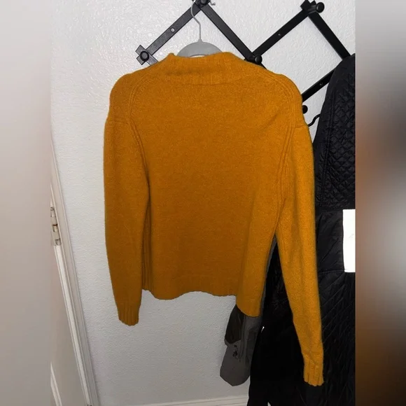 J Crew Point Sur Merino Wool Alpaca Mustard Turtleneck Sweater Size L Cozy Layer - Picture 5 of 5